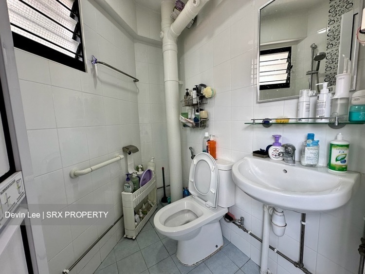 Blk 652 Yishun Avenue 4 (Yishun), HDB Executive #440591011